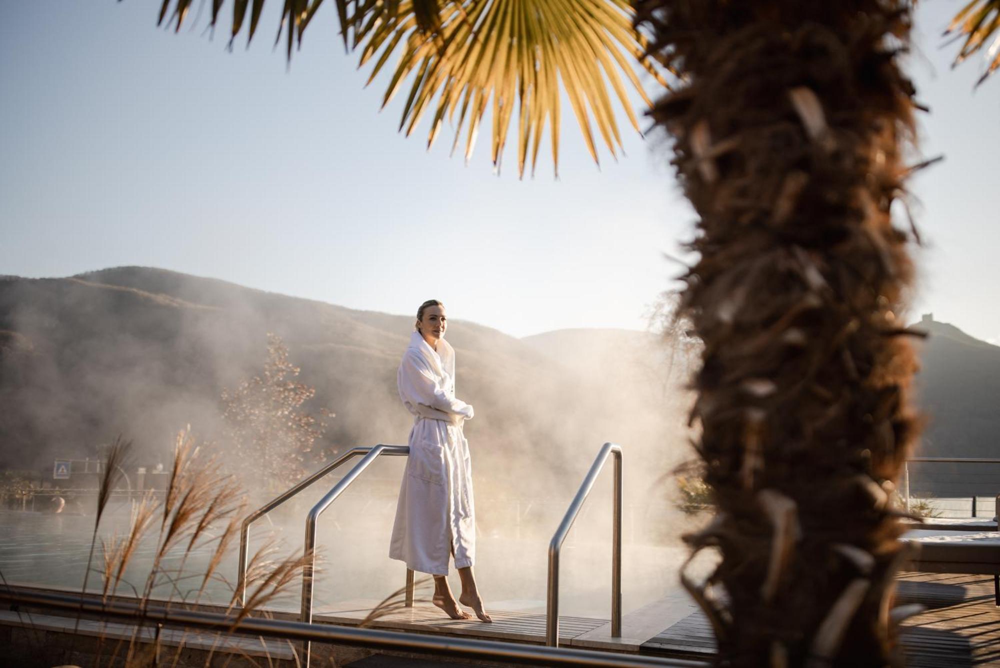 Lake Spa Hotel Seeleiten كالدورا المظهر الخارجي الصورة