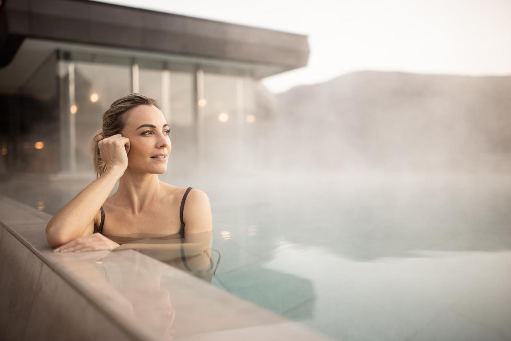 Lake Spa Hotel Seeleiten كالدورا المظهر الخارجي الصورة